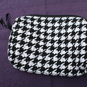 Vera Bradley medium cosmetic bag